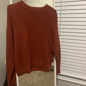 KNIT SWEATER